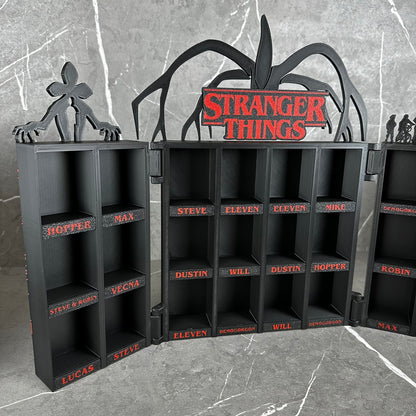Stranger Things Figura Tartó - Kinder Joy Kollekcióhoz